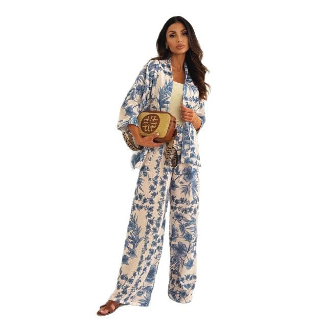 Casual set for women consisting of a kimono style jacket and wide pants Lune London