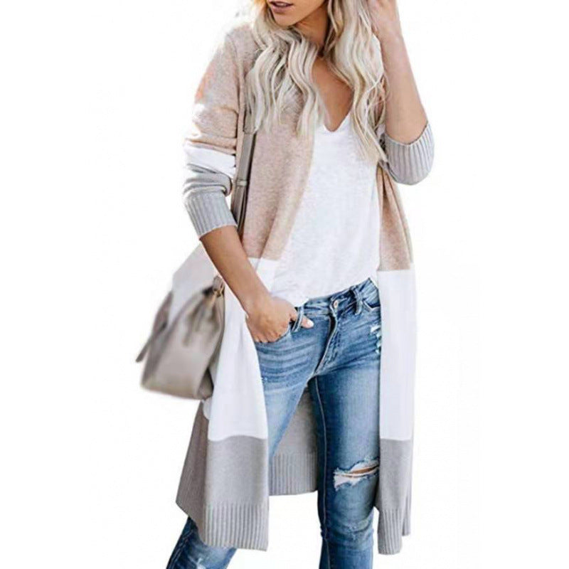 Casual knitted cardigan for women with modern color block details and long sleeves Lune London