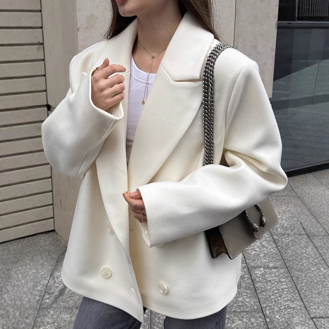 Oversized blazer jacket for women in high-quality material Lune London
