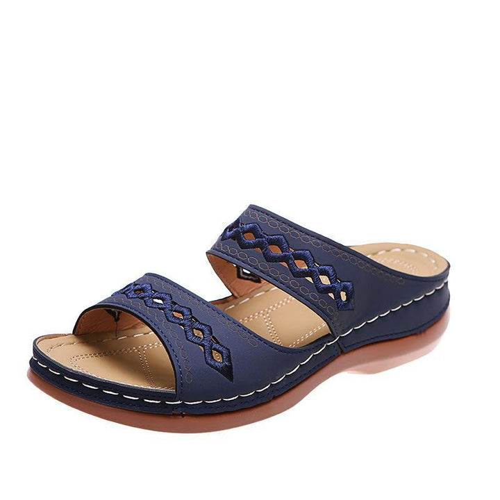 Comfortable garden shoes for women with elegant embroidery Lune London