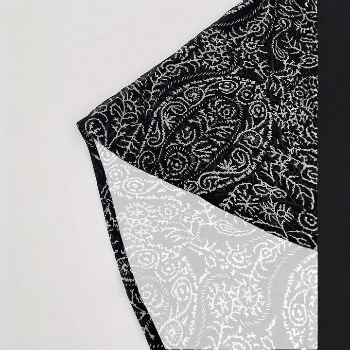 Kimono jacket for women with trendy pattern and casual fit Lune London
