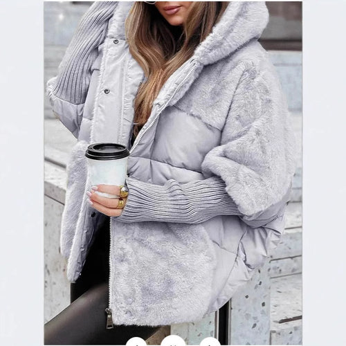 Ladies oversized quilted jacket with faux fur and hood Lune London