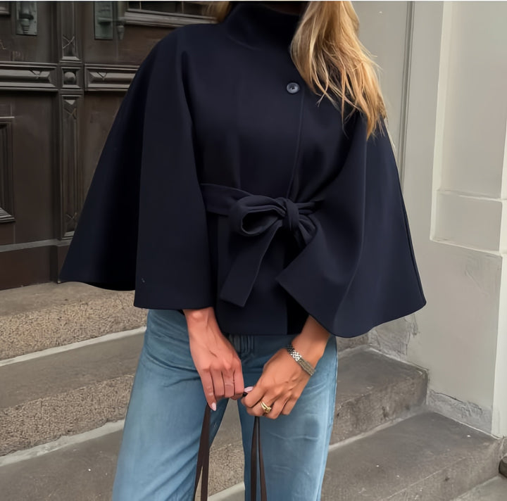 Veste élégante pour femmes avec détail de bouton moderne Lune London