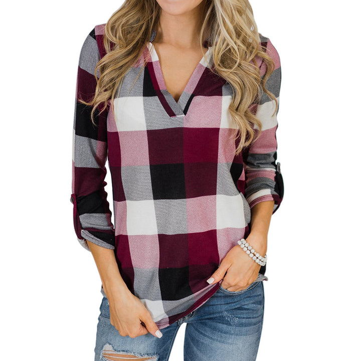 Long sleeve checkered blouse for women with V-neck and rolled up sleeves Lune London