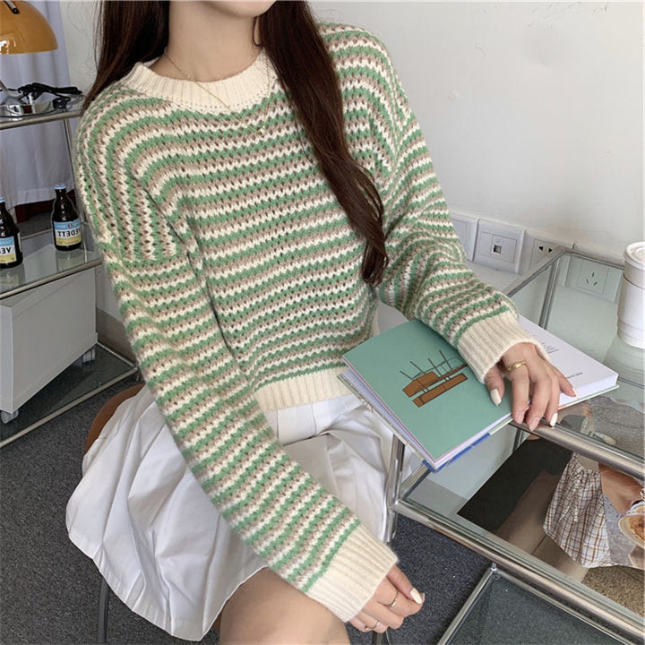 Women's Wavy Knit Sweater with Oversized Cut Lune London