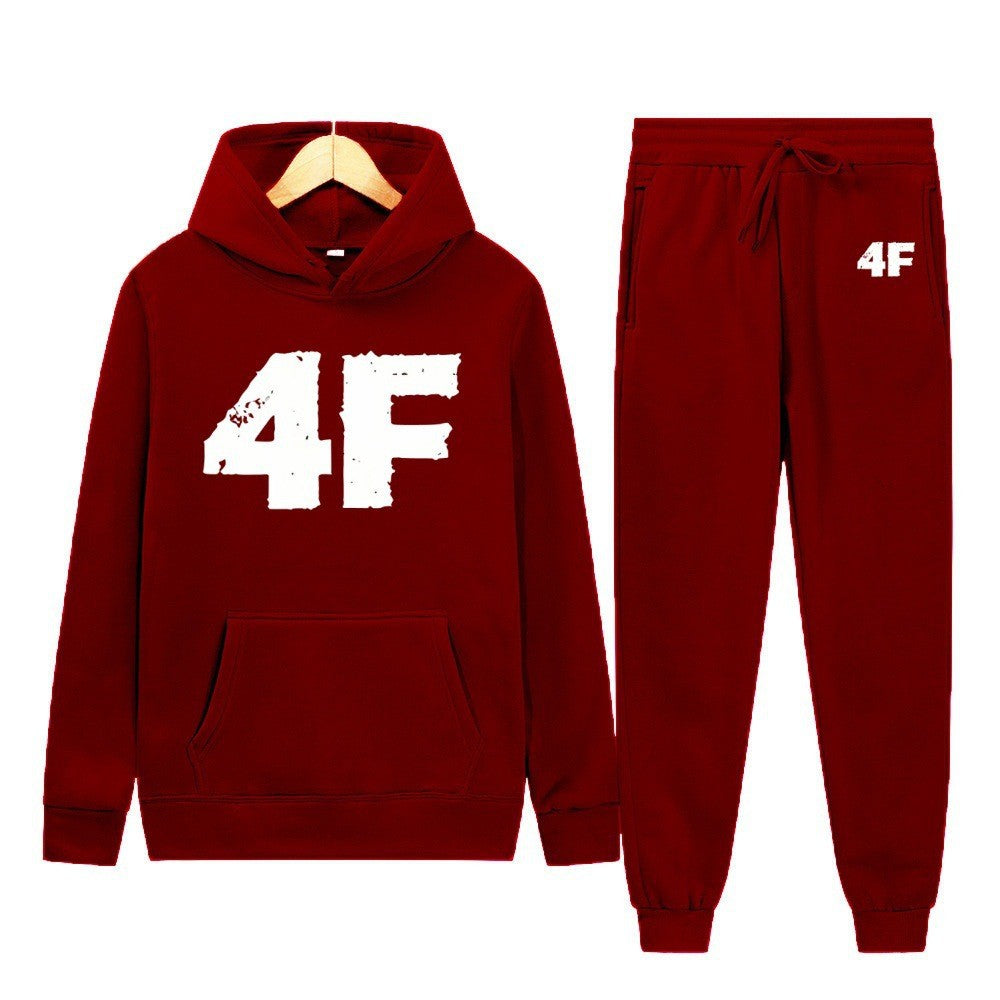 Women’s hoodie and joggers set with sporty comfort Chic & Stil