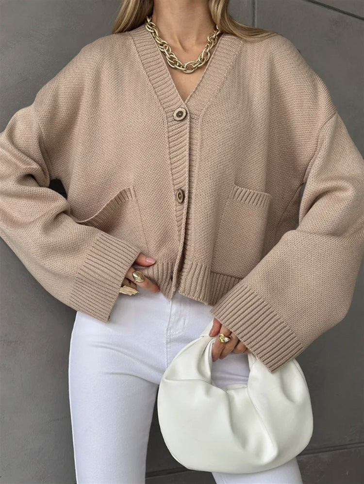 Women Chunky Knit Cardigan with Convenient Pockets Lune London