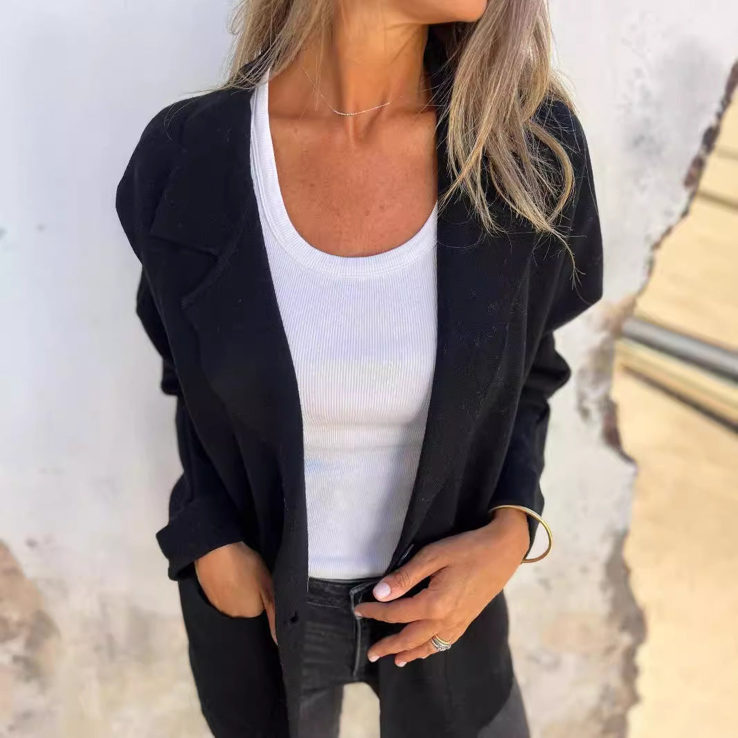 Oversized blazer with a relaxed fit for women Lune London