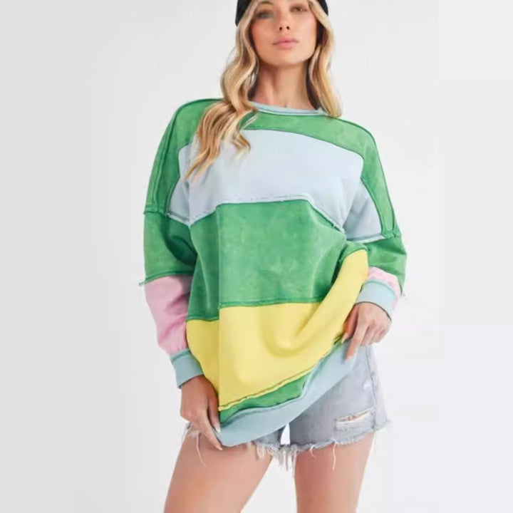 Oversized casual sweater for women with chic and stylish color block design