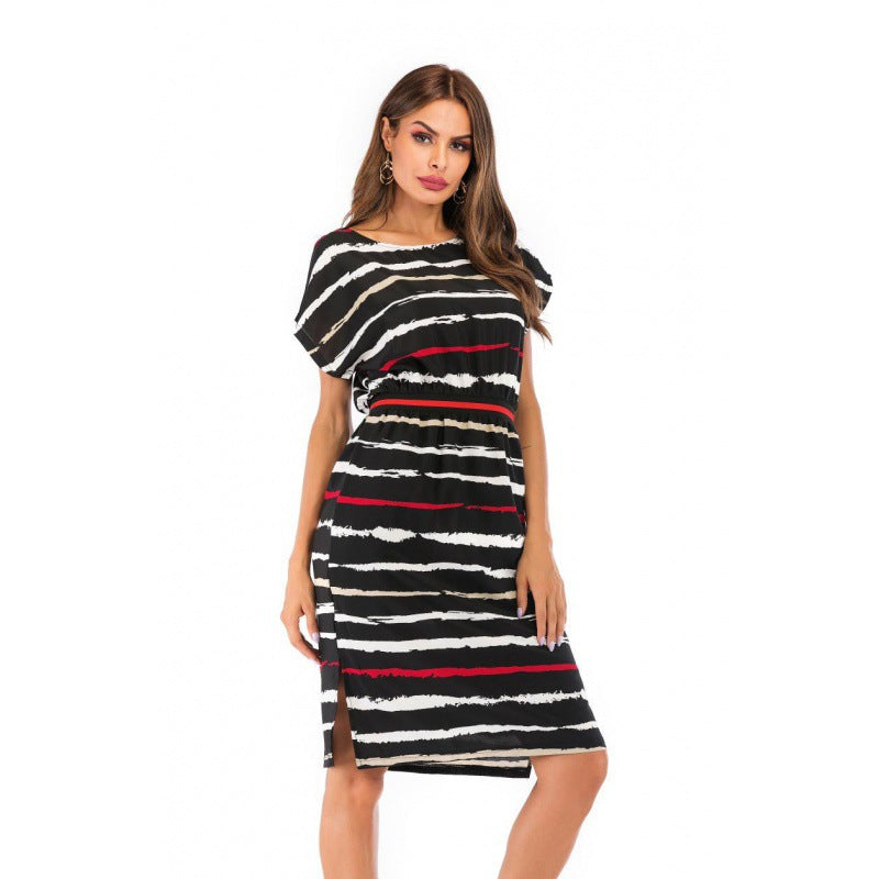 Robe midi femme avec taille élastique et motif rayé élégant Chic & Stil