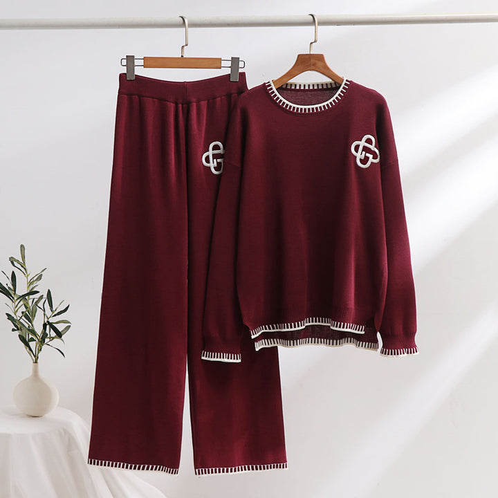 Casual knitted loungewear set for women with decorative contrasting details Lune London