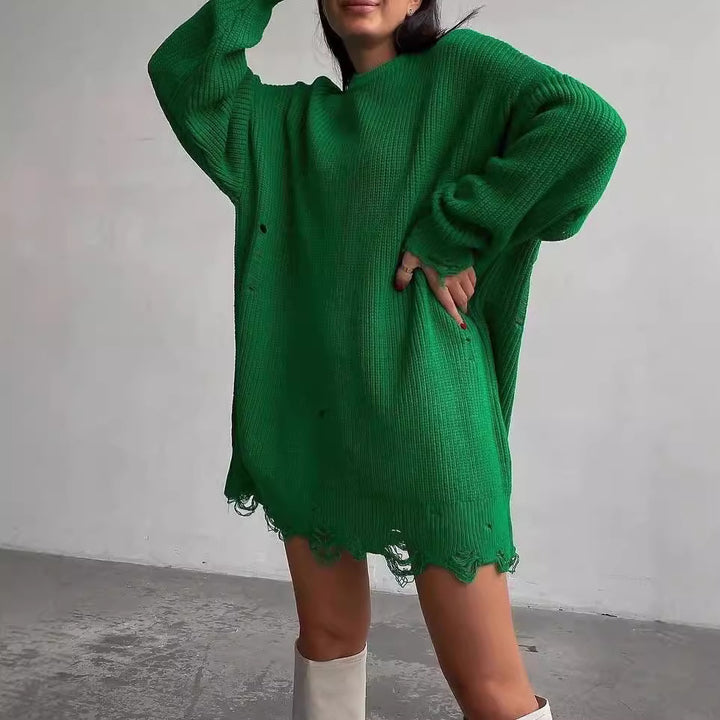 Women Large knit sweater with torn hem Lune London