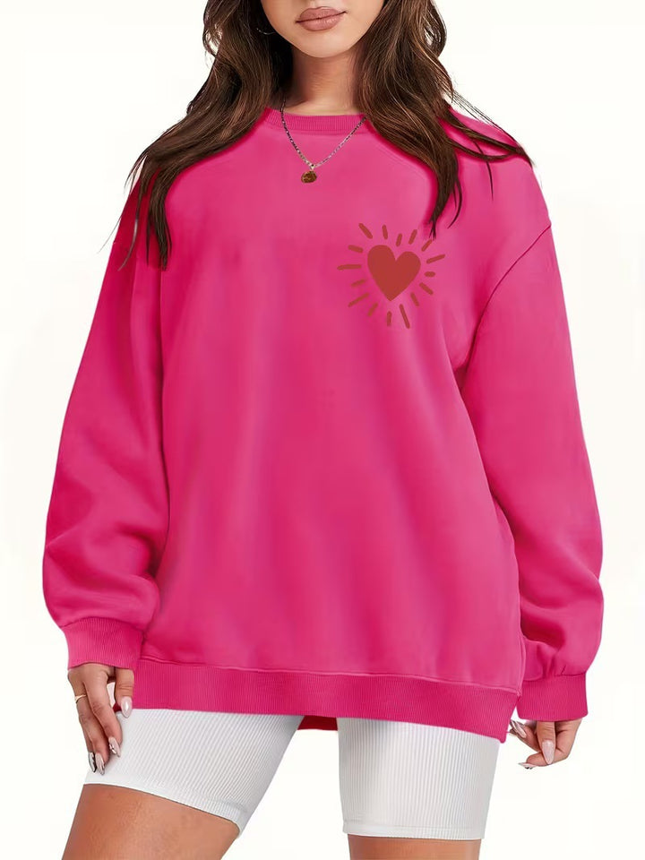 Women's sweatshirt with casual heart motif and oversized fit Lune London