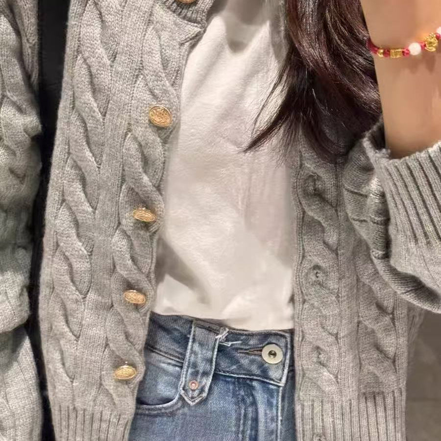 Cardigan Femme Douillet avec Motif en Maille Cablée Chic & Stil