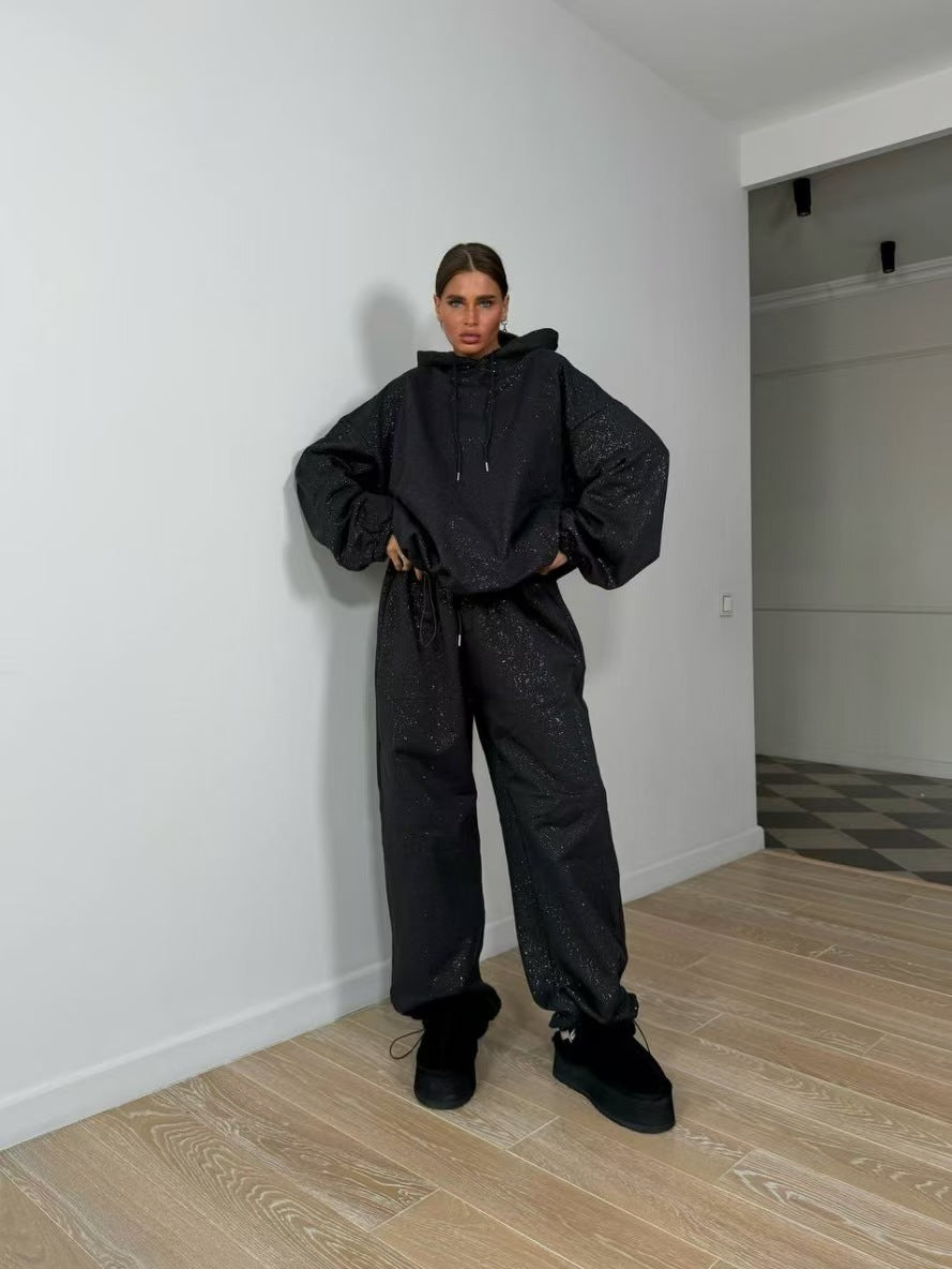 Women Urban Oversized Sweatshirt Set with Shiny Chic Accents and Style