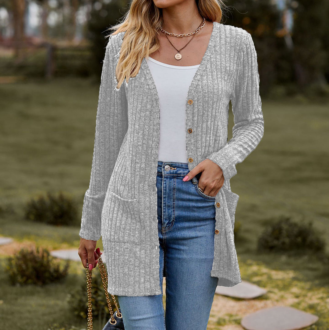 Knit jacket for women with long sleeves and practical pockets Lune London