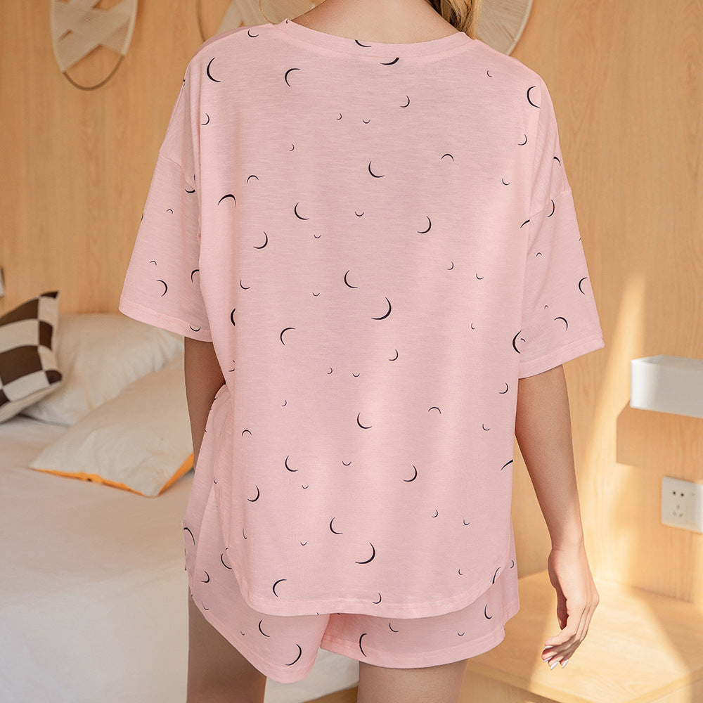 Women's Pajama Set with Breezy T-shirt and Chic Shorts