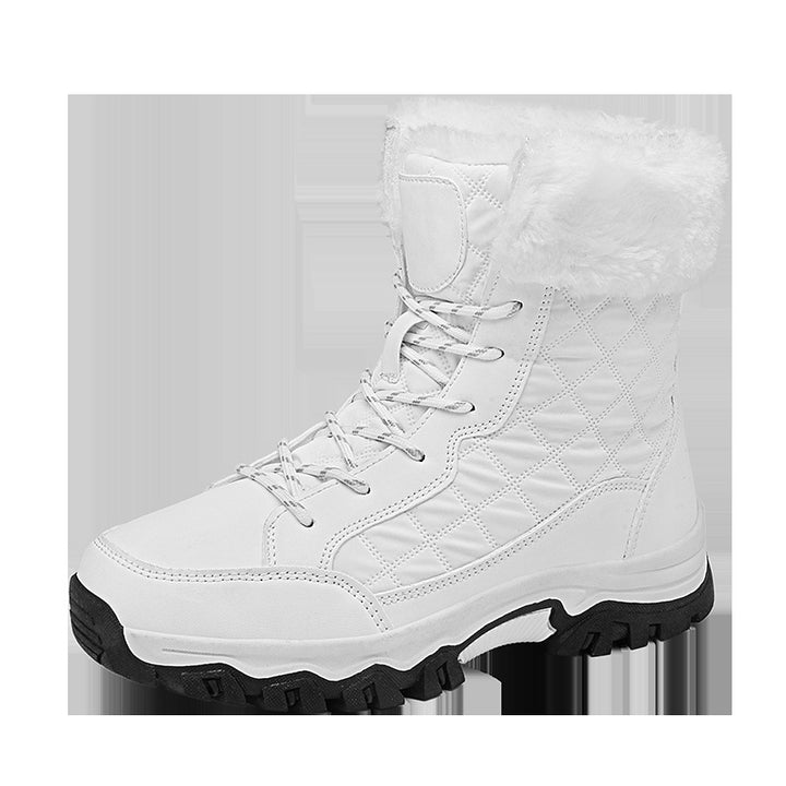 Winter hiking boots for women with warm fleece lining and non-slip sole Lune London