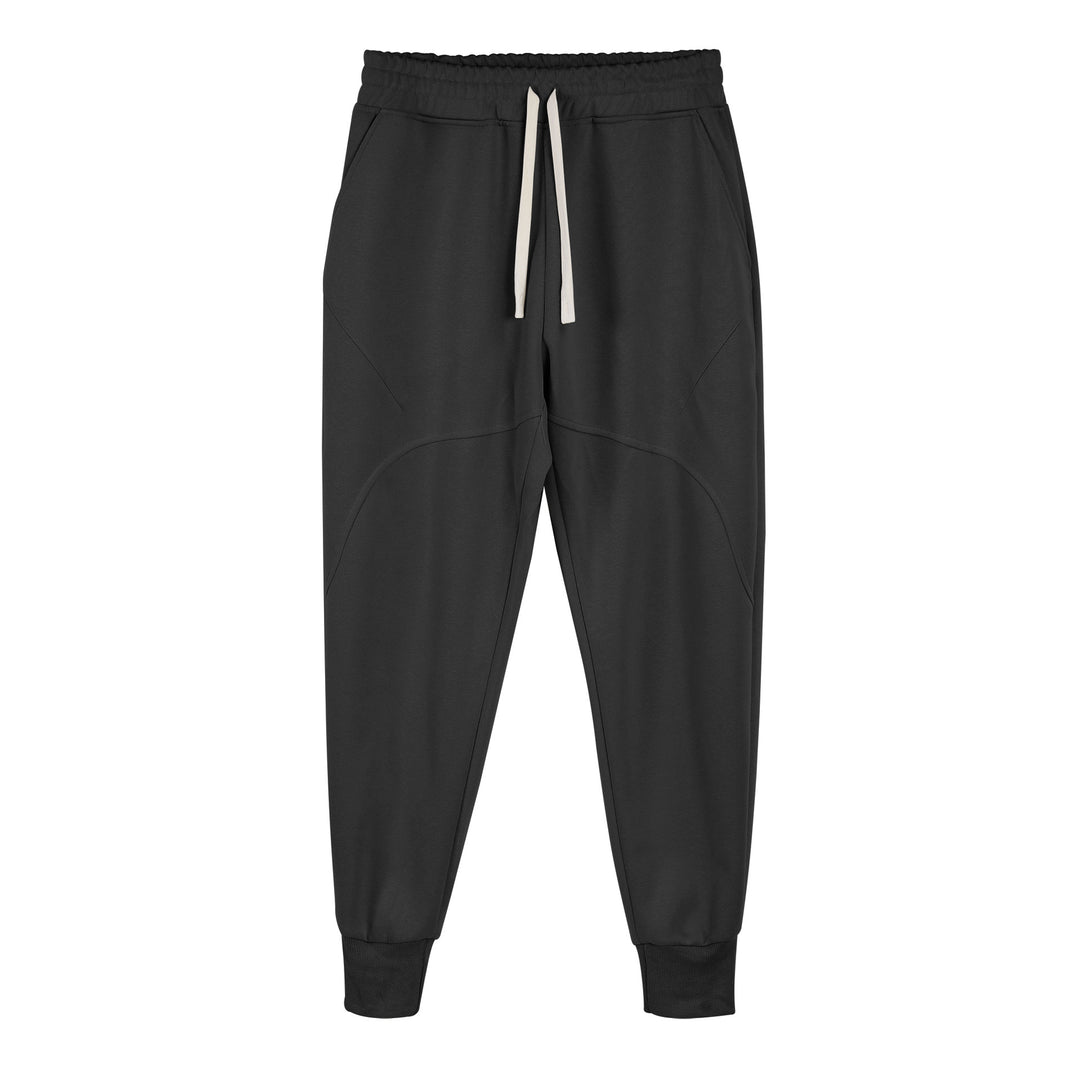 Comfortable jogging pants for men with elastic waistband and side pockets Lune London