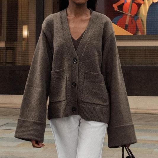 Women's oversized knitted cardigan with pockets and V-neck Lune London