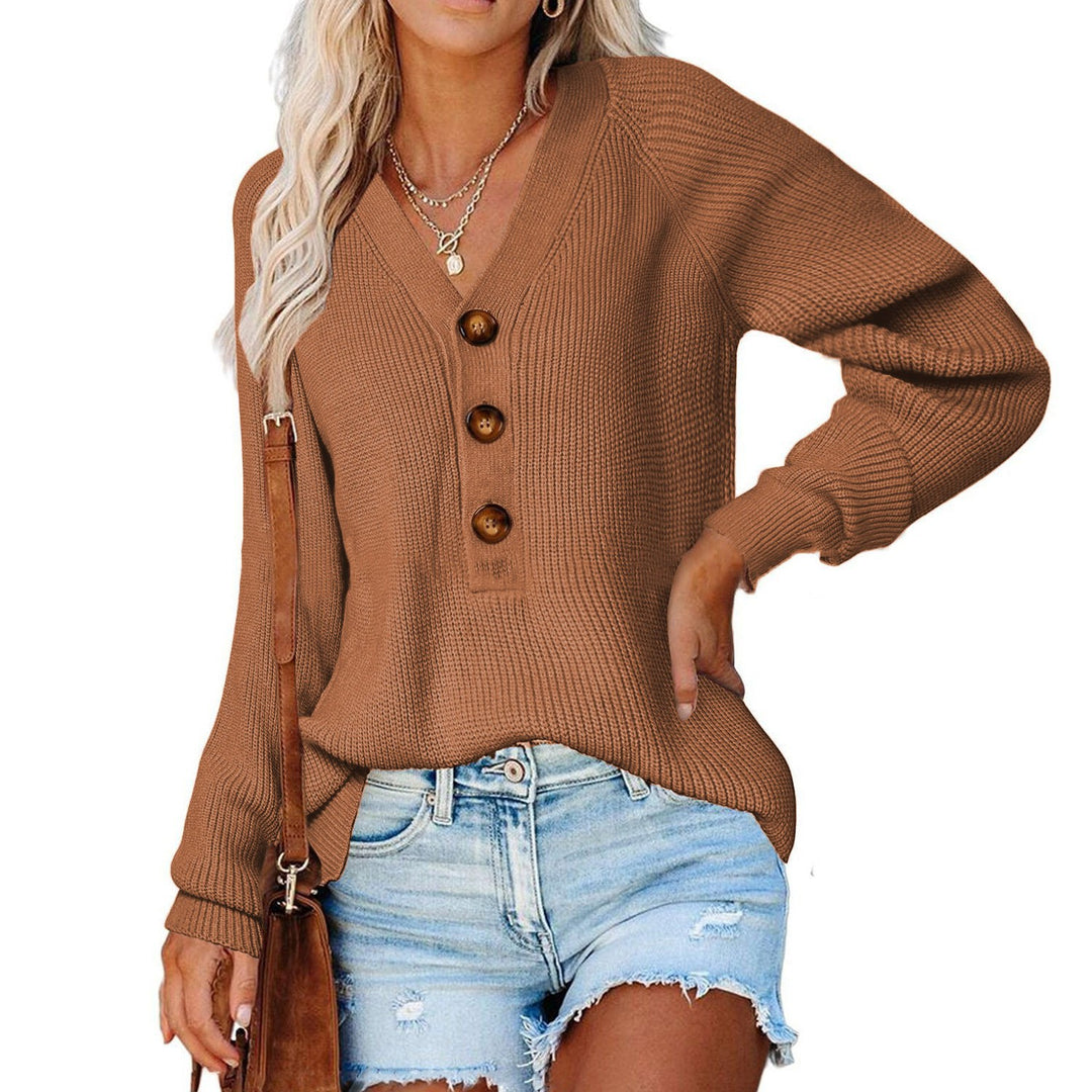 Knit sweater for women with deep V-neck and large wooden buttons Lune London