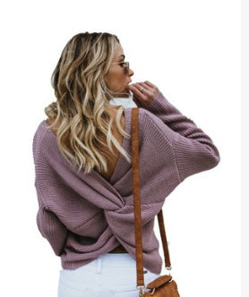 Knitted sweater for women with a unique back design and a deep V-neck Lune London