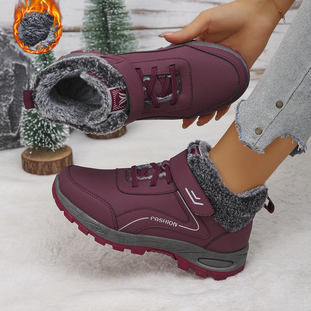Women's Winter Boots with Warm Lining and Slip-Resistant Sole Lune London