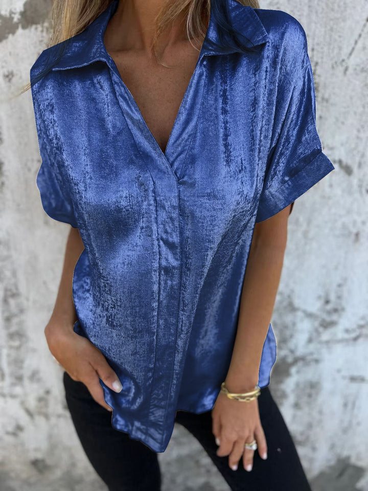 Ladies Elegant Satin Blouse with Shiny Finish and Chic Casual Cut