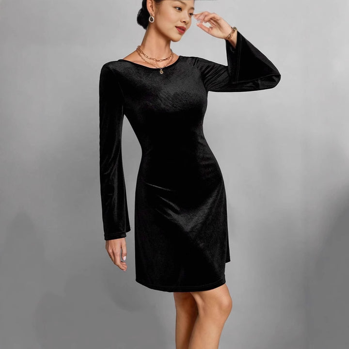 Ladies Elegant Velvet Midi Dress with Long Sleeves Lune London