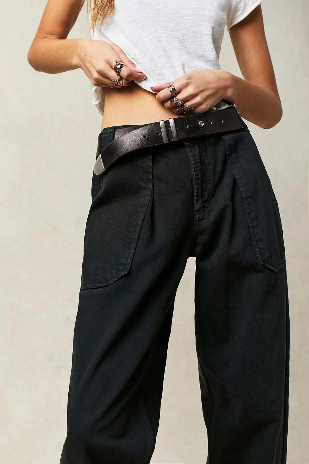 Women's loose cargo jeans with unique pockets and casual cut Lune London
