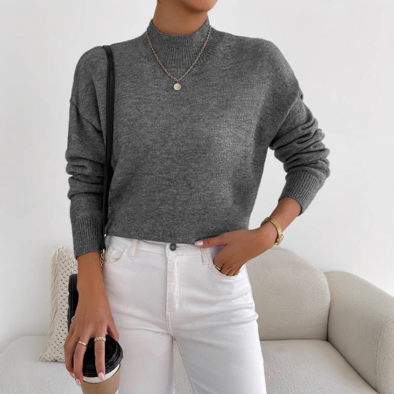 Sweater pour femmes avec col montant et matériau doux Chic & Stil