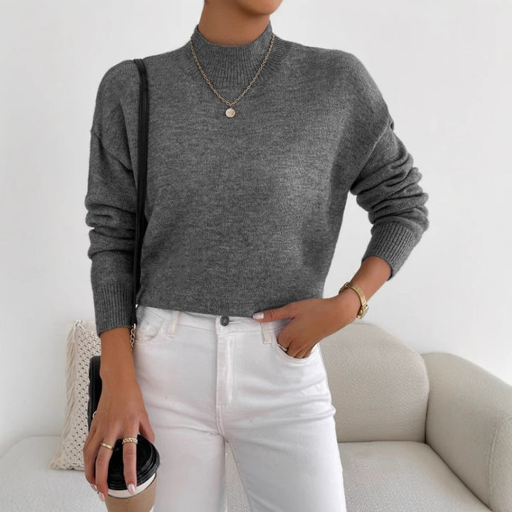 Sweater pour femmes avec col montant et matériau doux Chic & Stil