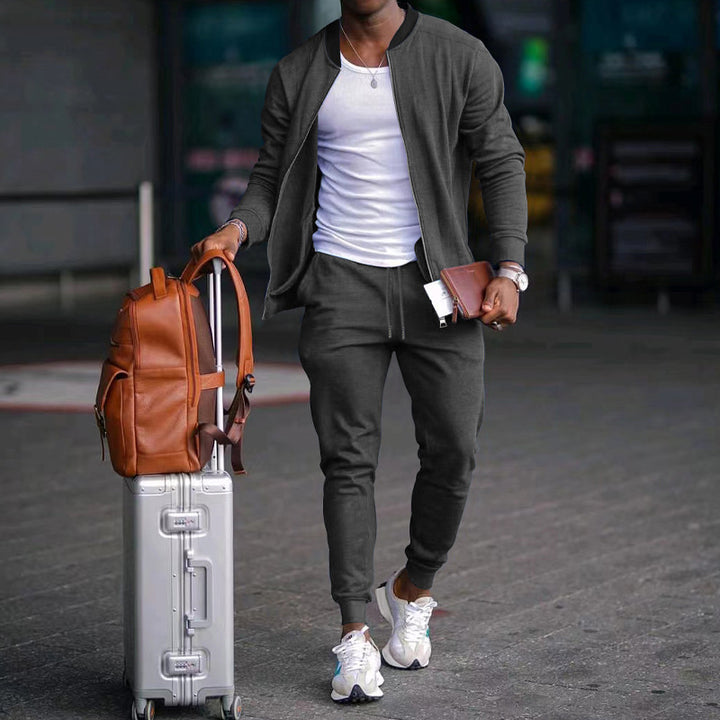 Lune London men's sports leisure set consisting of a top and jogging pants