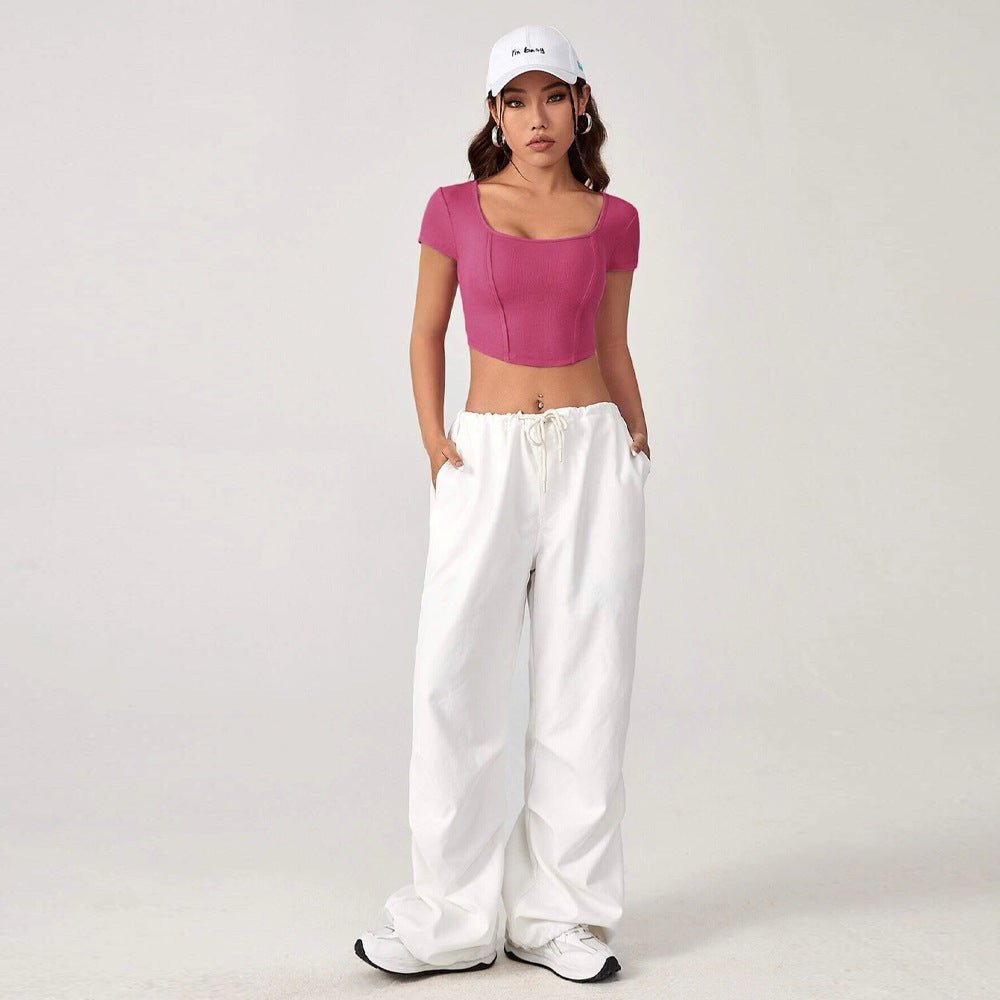 Short top for women with square neckline and elegant ribbed texture Chic & Stil