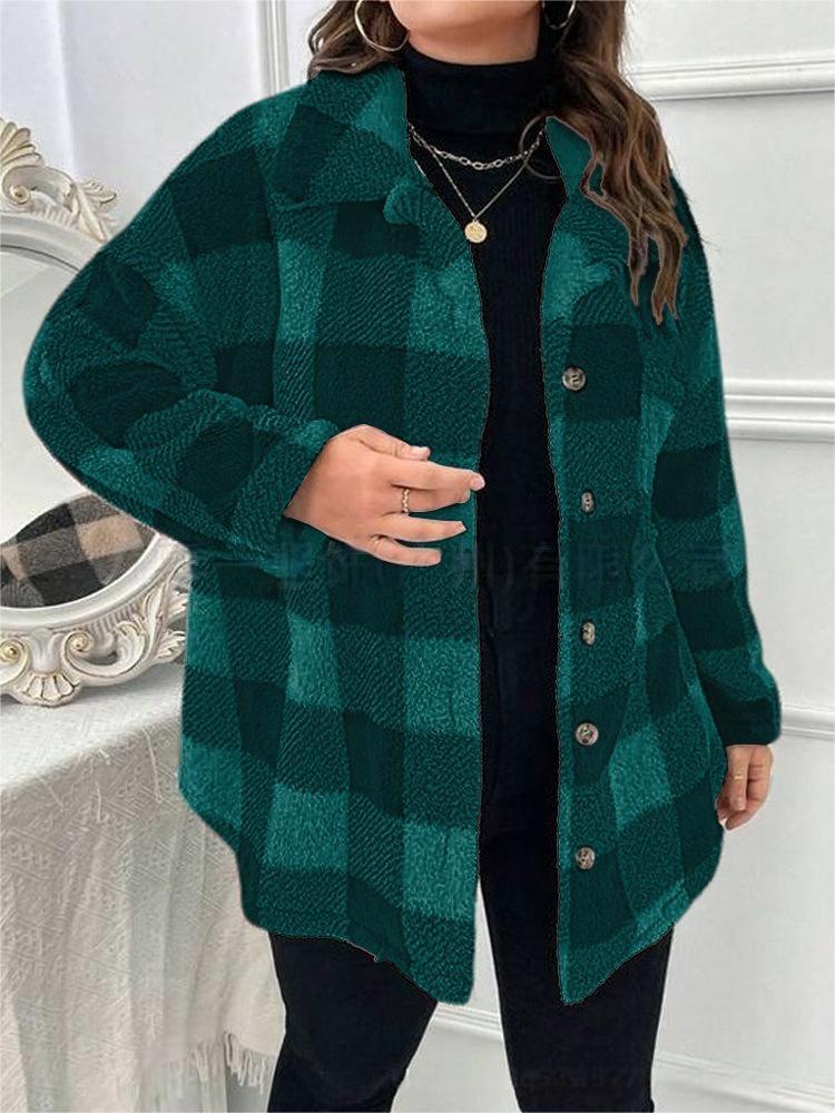 Ladies oversized tartan cozy jacket with button closure Lune London