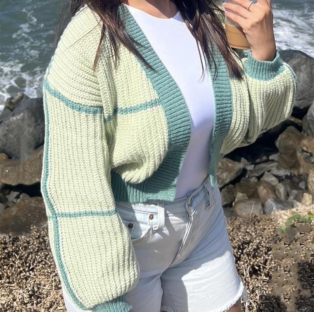 Casual knit cardigan for women with voluminous sleeves and a loose fit Lune London