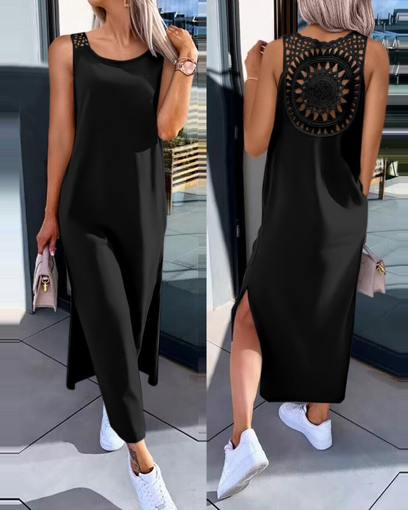 Ladies Elegant Maxi Dress with Chic Back Details and Style