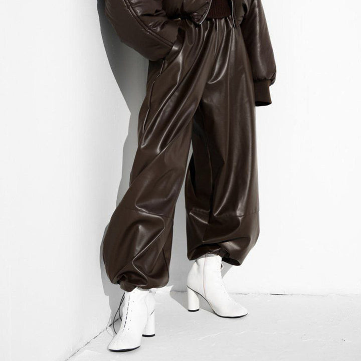 Trendy faux leather pants for women with elastic waistband Lune London