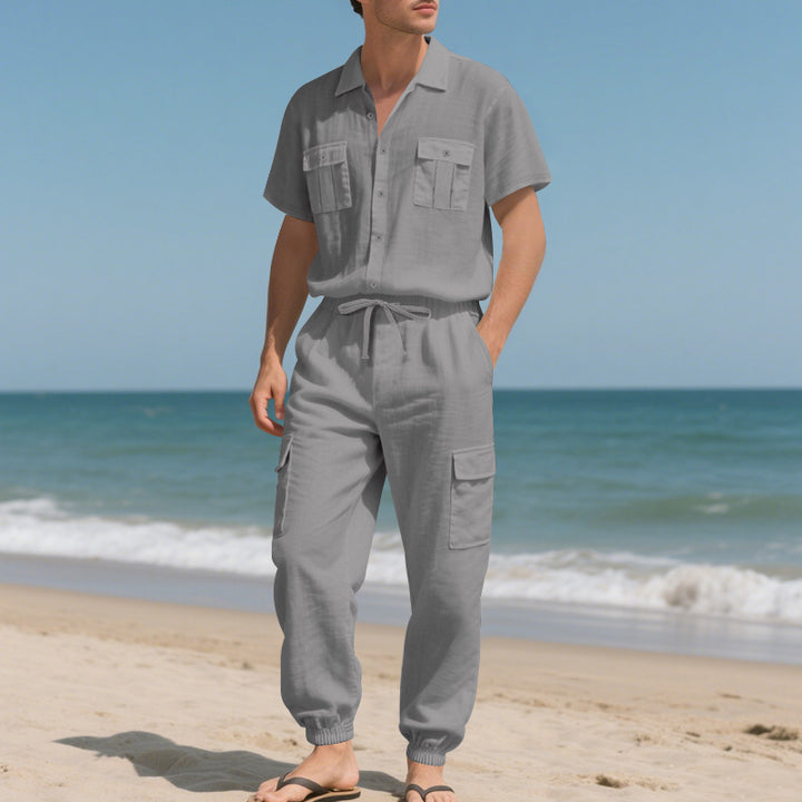 Fashionable short suit for men with practical pockets Lune London