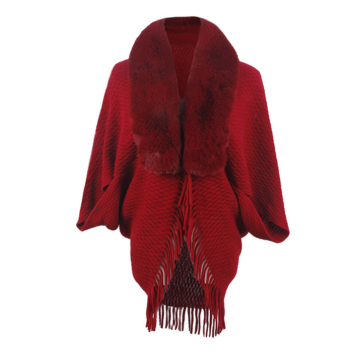 Ladies fashion poncho with luxurious faux fur collar Lune London