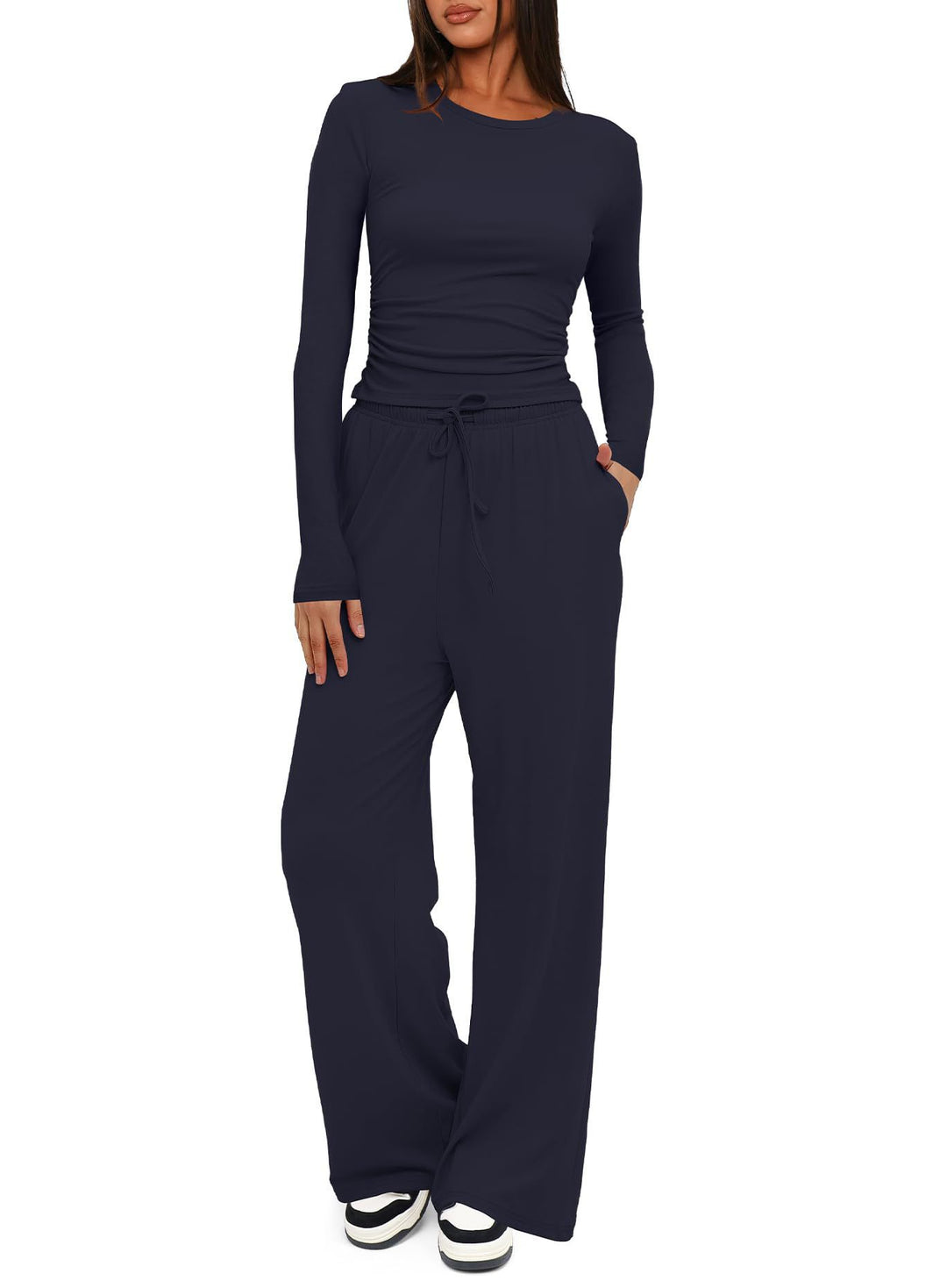 Ensemble de salon décontracté pour femmes avec top à manches longues Chic & Stil