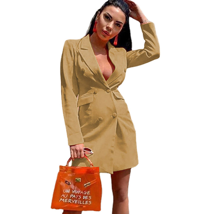 Elegant blazer dress for women with double-breasted buttons and fitted cut Lune London