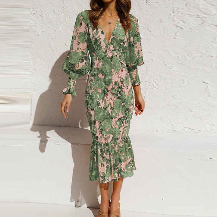 Robes Bodycon pour femmes avec ourlet volanté et motif floral glamour Chic & Stil
