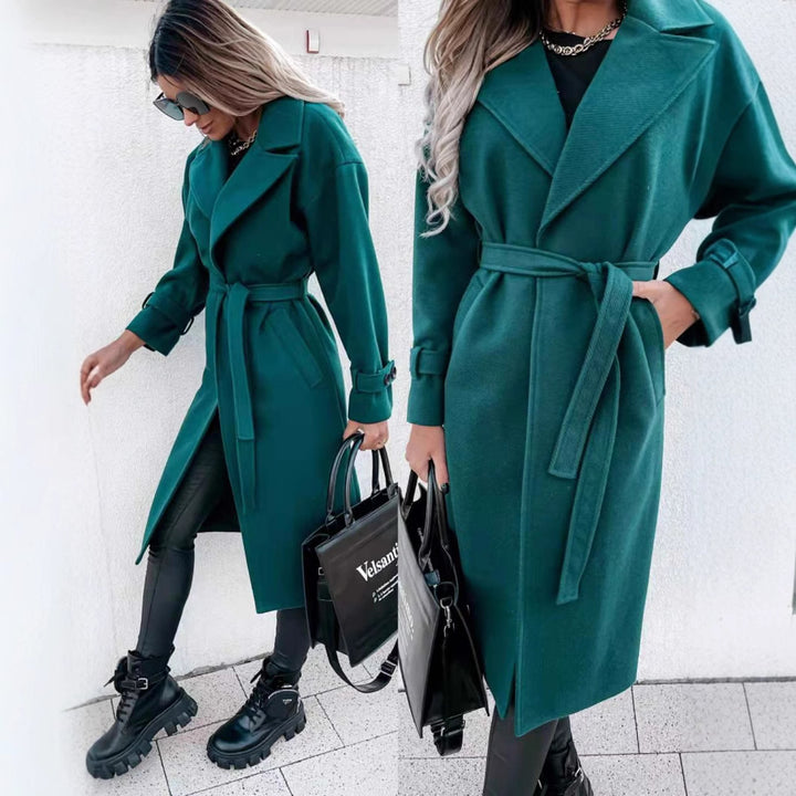 Elegant mid-length trench coat for women with adjustable belt Lune London