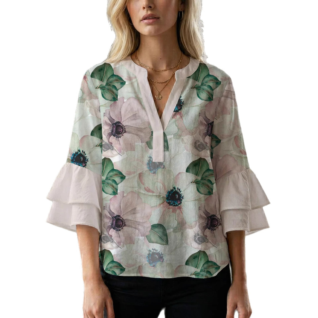 Women's blouse with voluminous sleeves and floral design Lune London