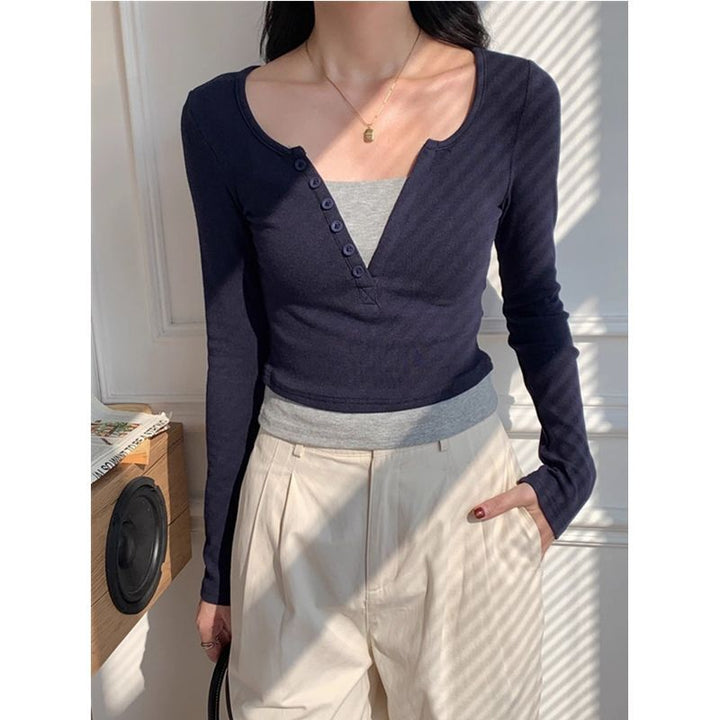 Women's long-sleeved cotton shirt with button placket Chic & Stil