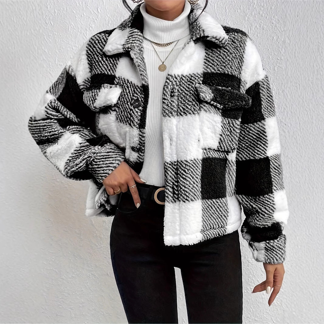 Women’s plush jacket with checkered look, featuring chest pockets and button closure Lune London
