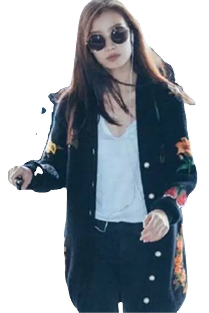 Cardigan pour femme avec motif floral et détails de boutons de haute qualité Chic & Stil