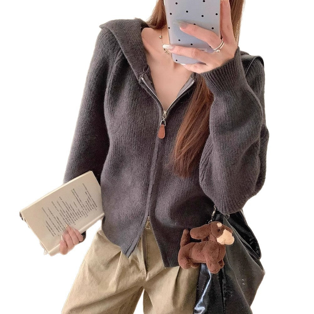 Ladies trendy hoodie with zipper and textured design Lune London
