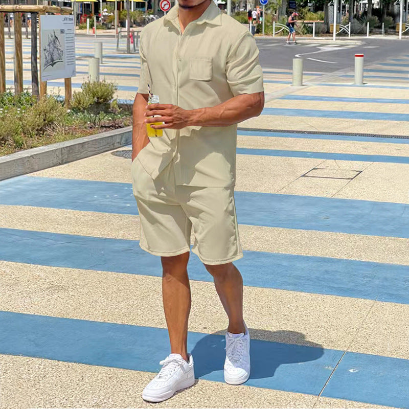 Casual short-sleeved set for men in high-quality material with practical pockets Lune London